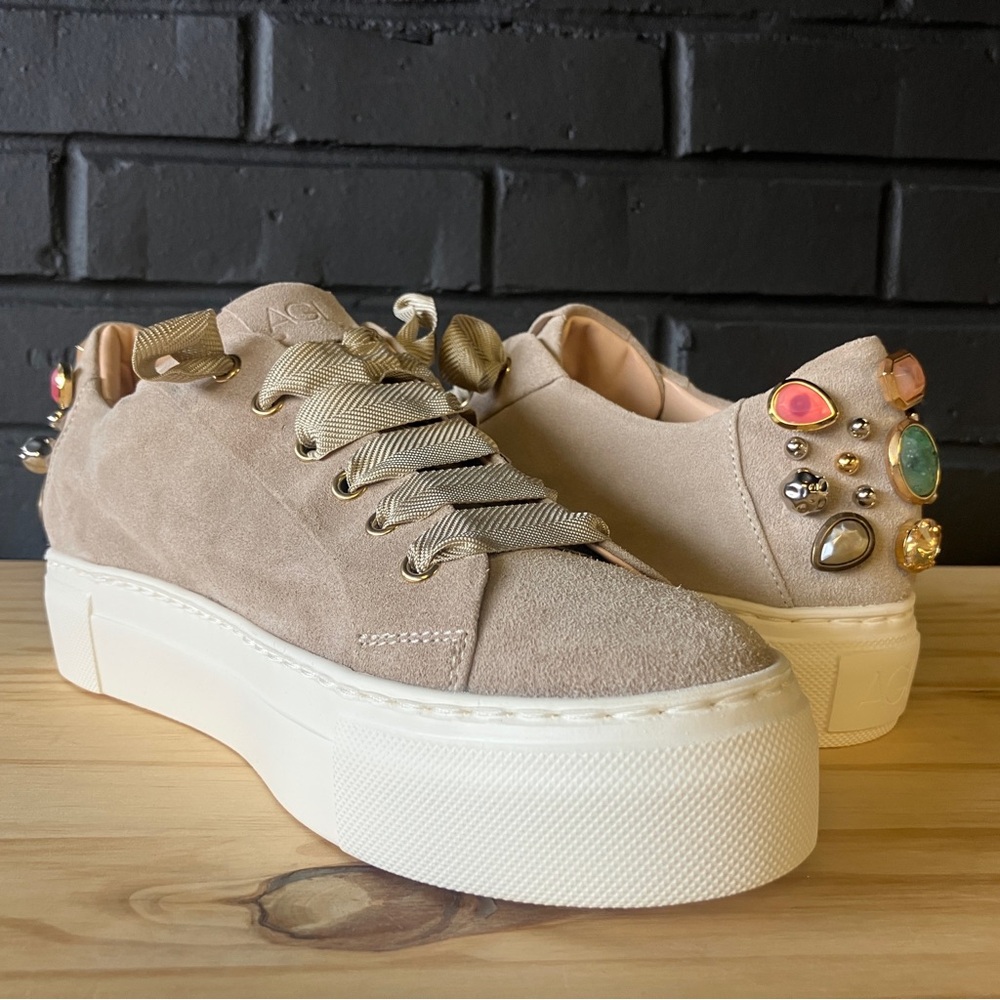 AGL Nappa leather sneakers with platform and details on the buttress Size 7
